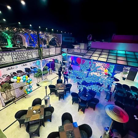 Rose Palace Hotel, Gulberg ラホール エクステリア 写真