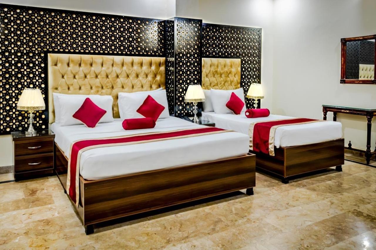 Rose Palace Hotel, Gulberg ラホール エクステリア 写真
