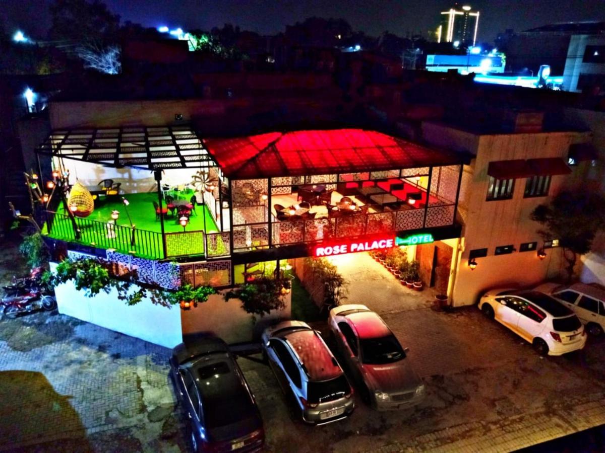 Rose Palace Hotel, Gulberg ラホール エクステリア 写真