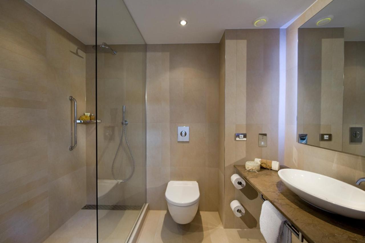 Rose Palace Hotel, Gulberg ラホール エクステリア 写真